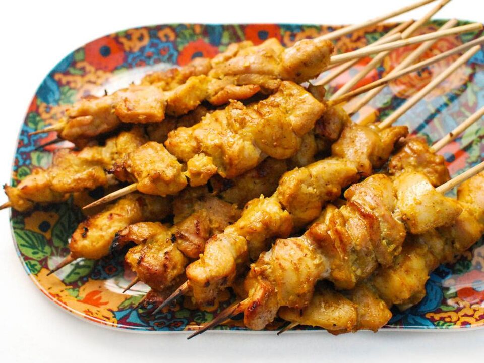 Brochetas de polo para a dieta Ducan